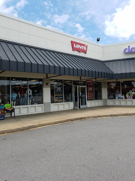 Levi’s Outlet Store