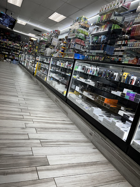Cigarette World