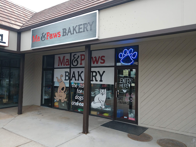 Ma & Paws Bakery...& DIY Dog Wash