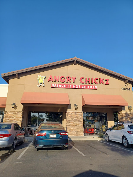 Angry Chickz - Elk Grove
