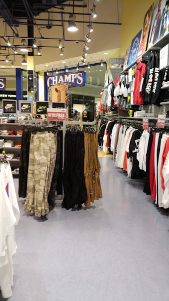 Champs Sports