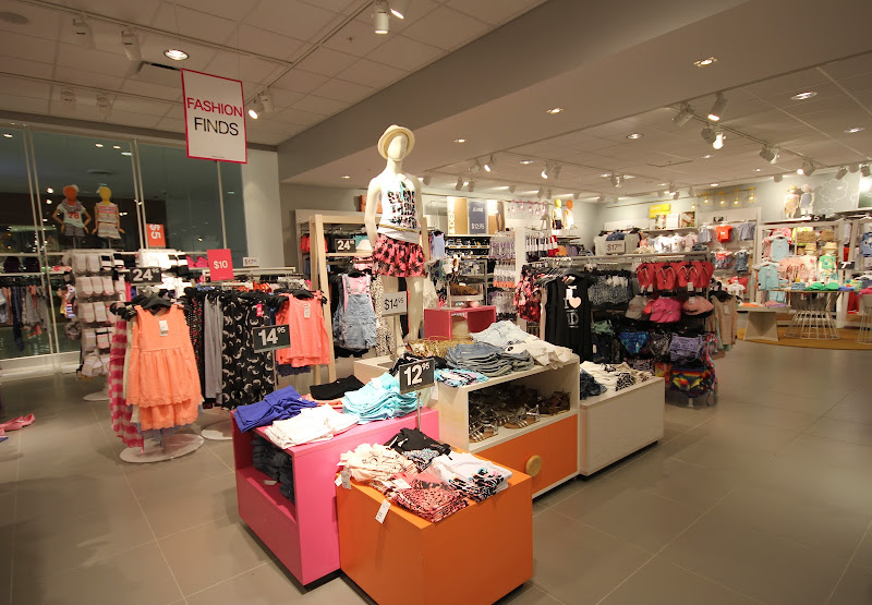H&M