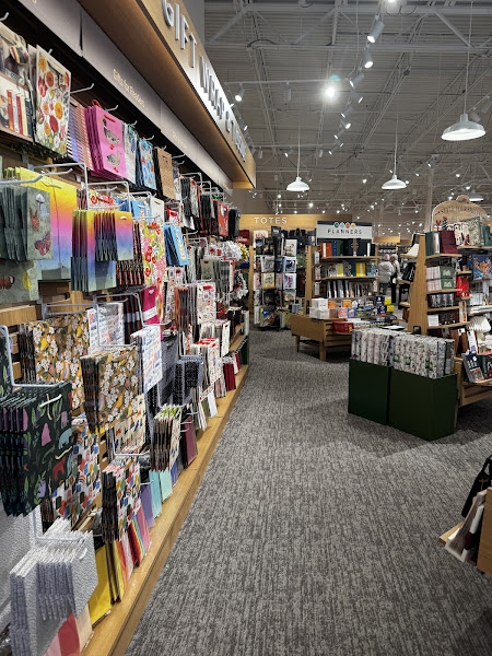Barnes & Noble