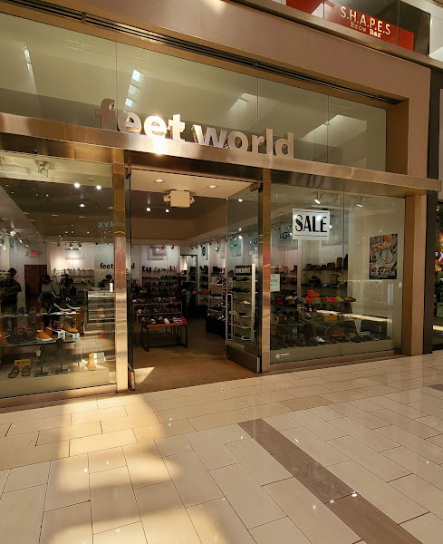 Feet World