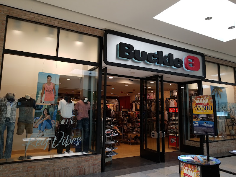 Buckle