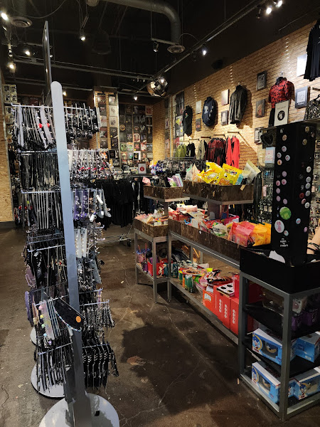 Hot Topic