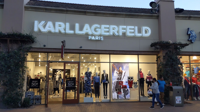 Karl Lagerfeld Paris