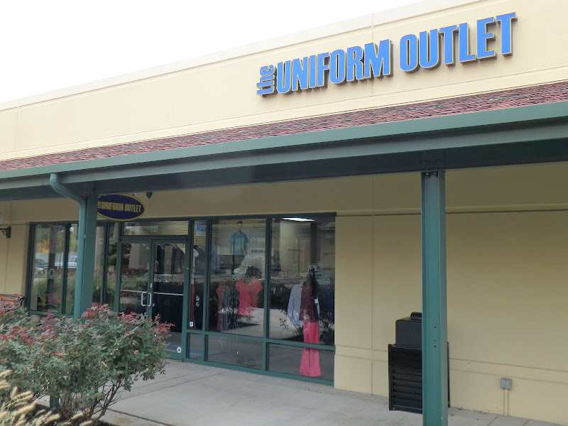 Uniform Outlet
