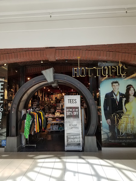 Hot Topic