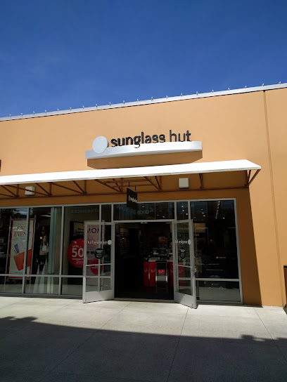 Sunglass Hut