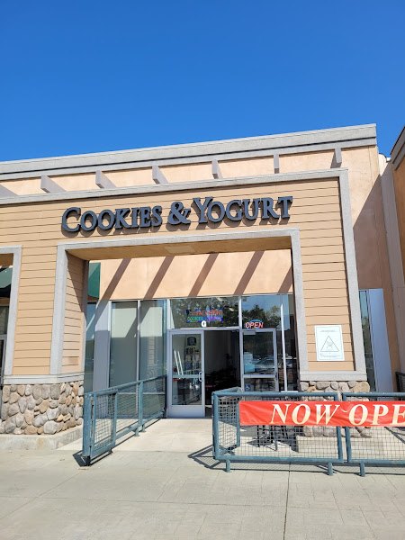 Cookies & Yogurt