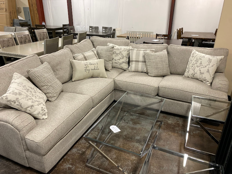Oliver's Furniture of White Hall