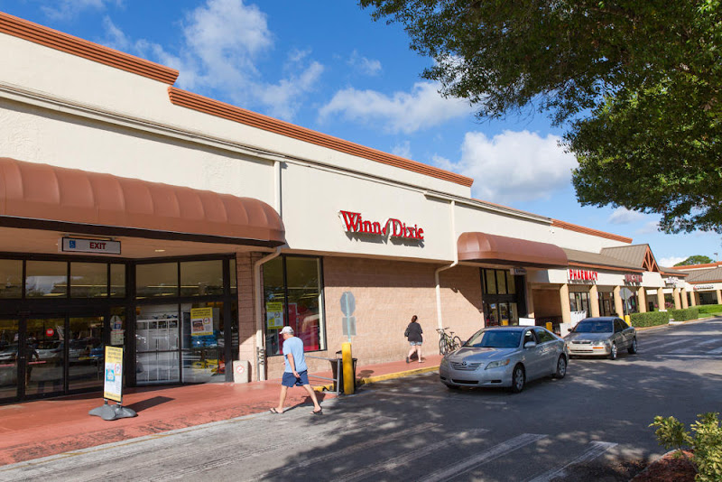 Shoppes of Victoria Square