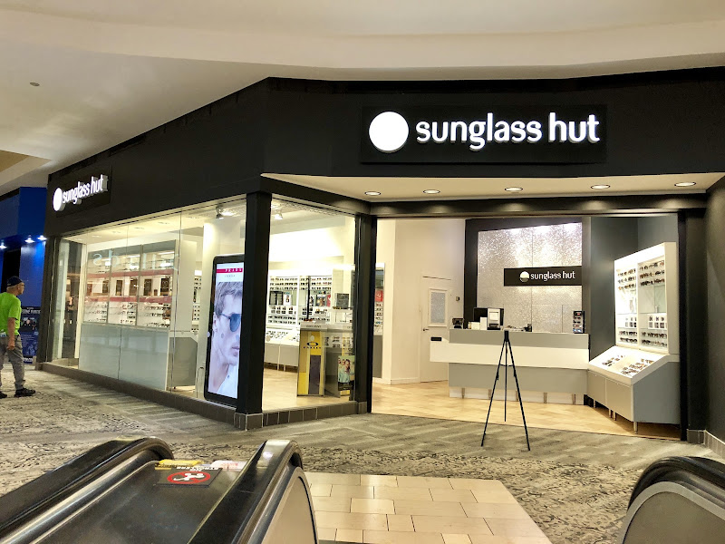 Sunglass Hut