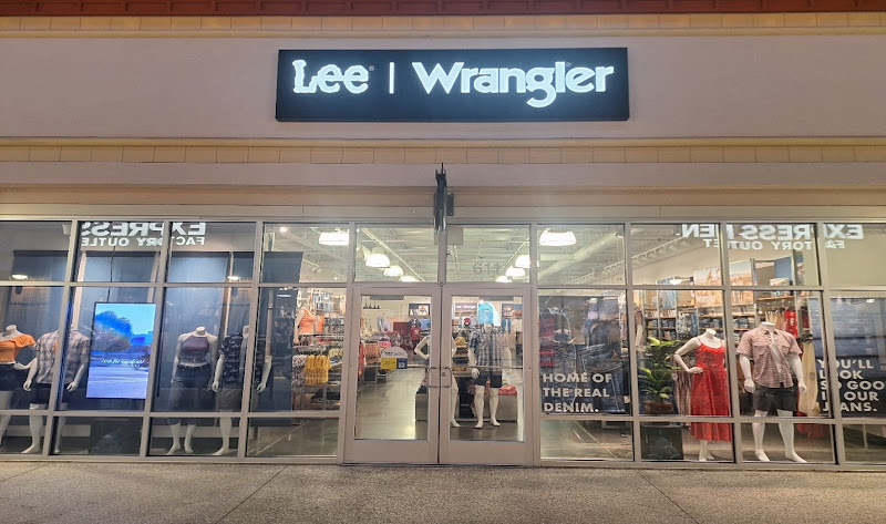 Lee | Wrangler