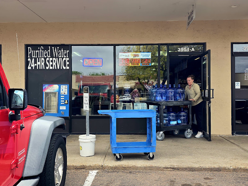 Crystal Clear Water and Ice Snack Shop