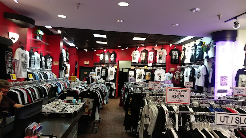 T-SHIRT MART