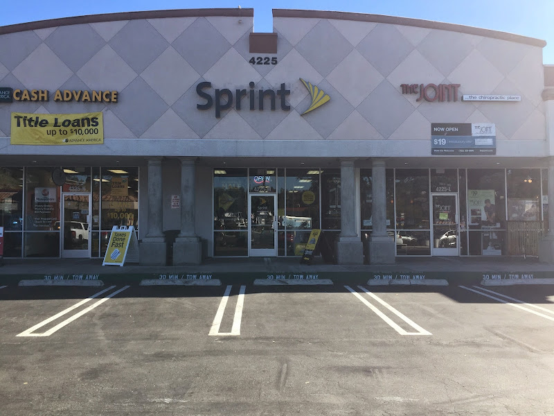 Plaza Rancho Del Oro