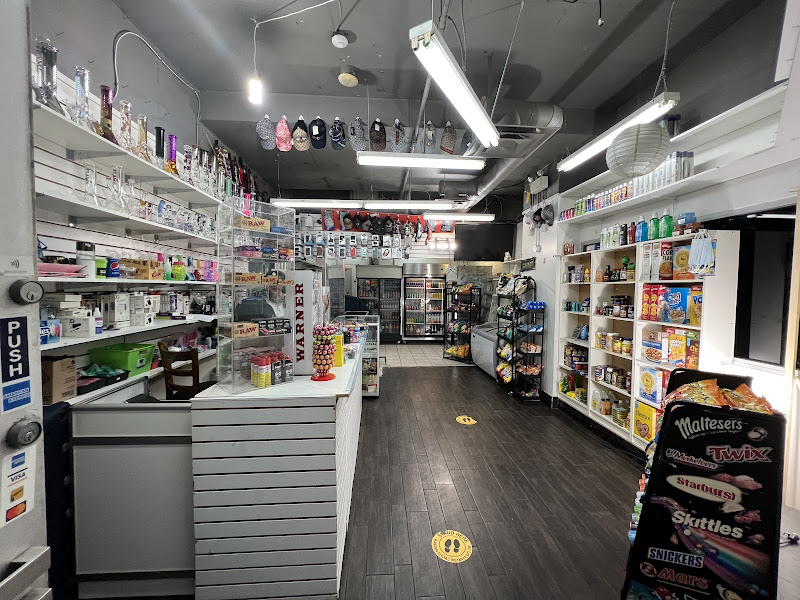 Venom Convenience - Vape and Bongs Store