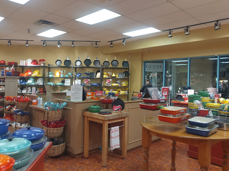 Le Creuset Outlet Store