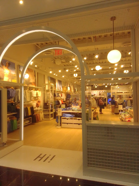 Aerie Store