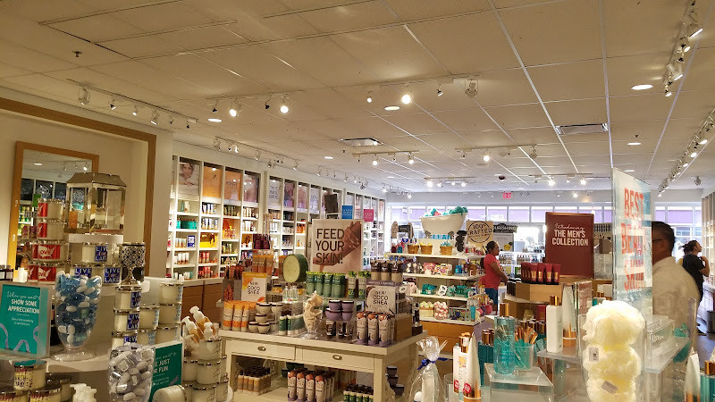 Bath & Body Works