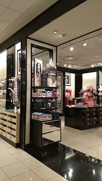 Victoria's Secret & PINK