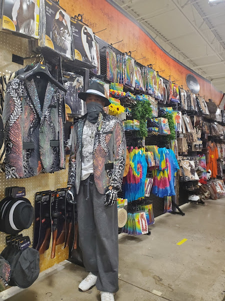 Spirit Halloween