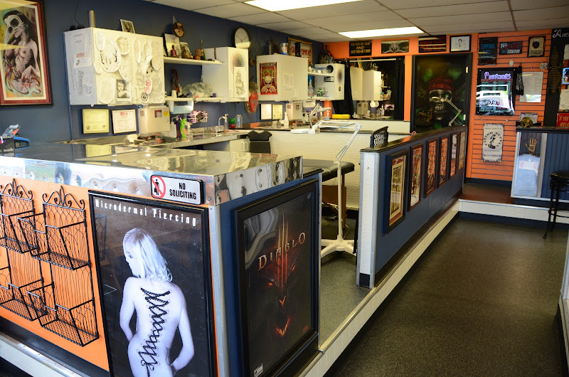 Ageless Art Tattoo & Piercing