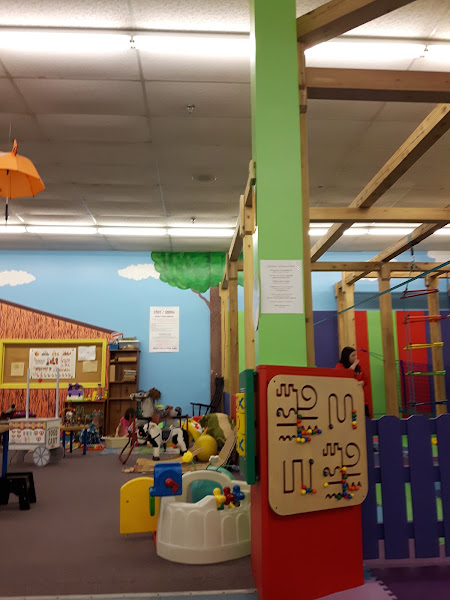 Roo's Playhouse & Family Adventures