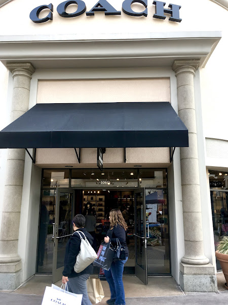 Coach Outlet