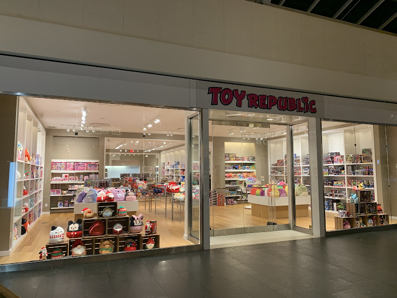 TOY REPUBLIC