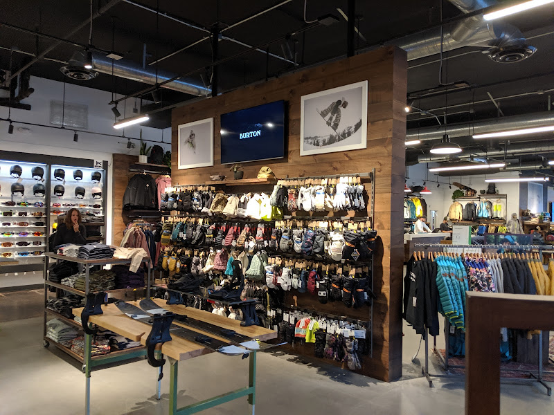Burton Santa Monica Flagship Store