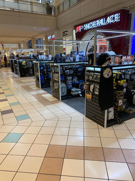 The Sports Kiosk Cottonwood Mall