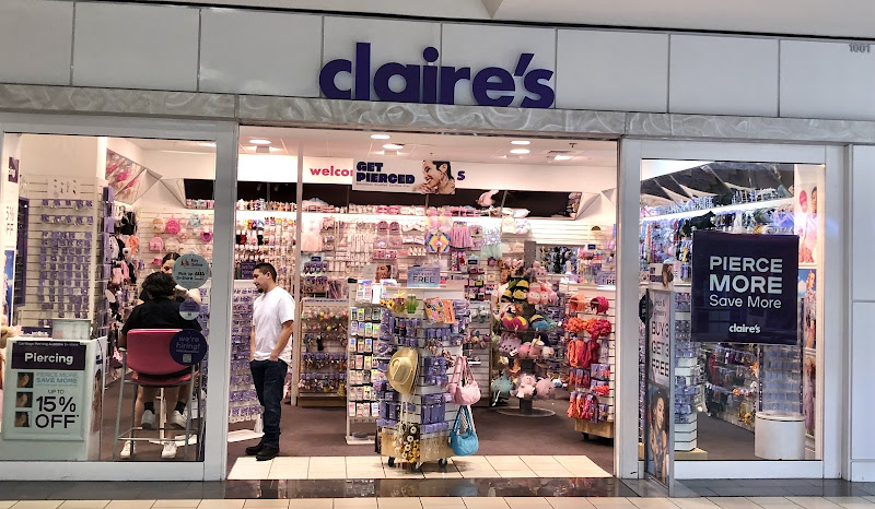 claire's