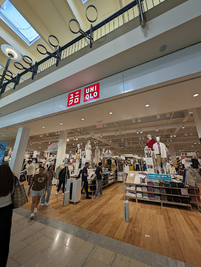 Uniqlo