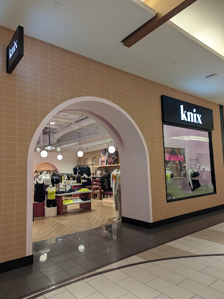 Knix Southgate Centre