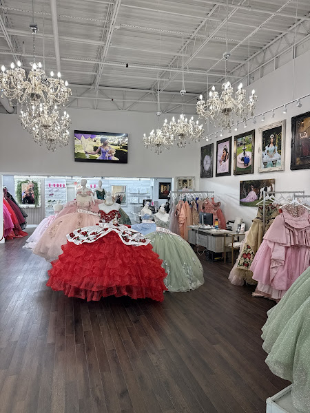 LOLA XV Boutique