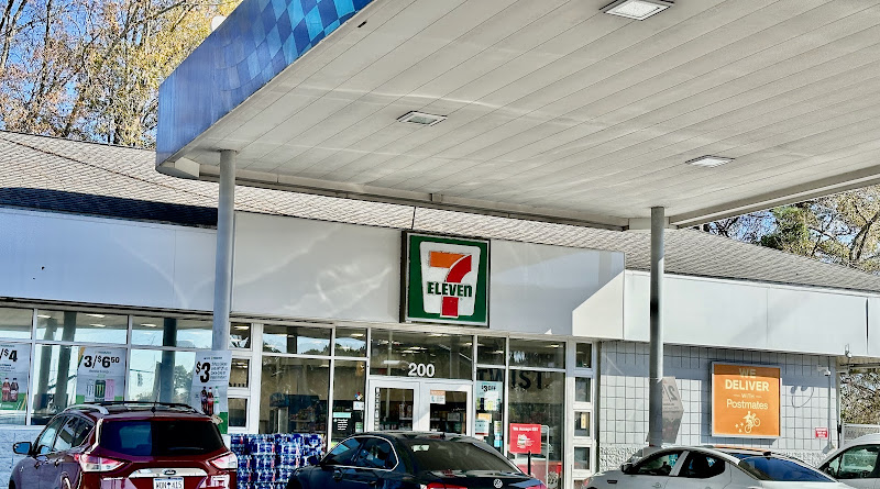7-Eleven