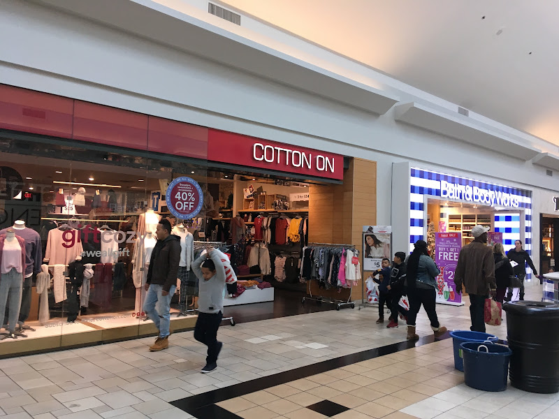 Chesterfield Towne Center Plaza