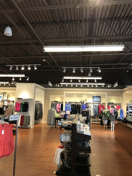 Banana Republic Factory Store