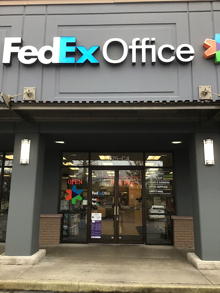 FedEx Office