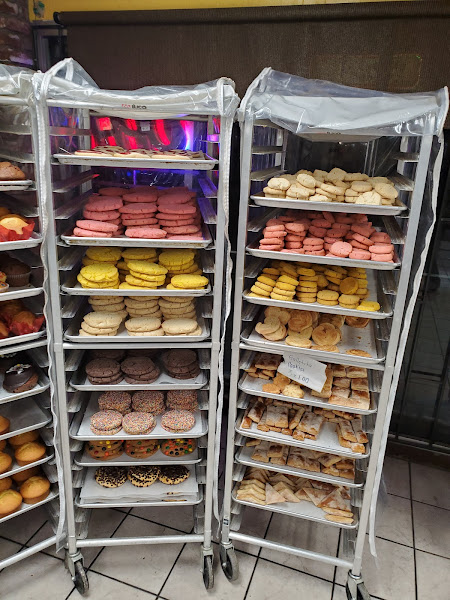 La Estrella Bakery