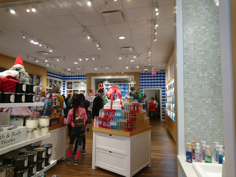Bath & Body Works
