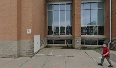 The Lucky 8 Centre
