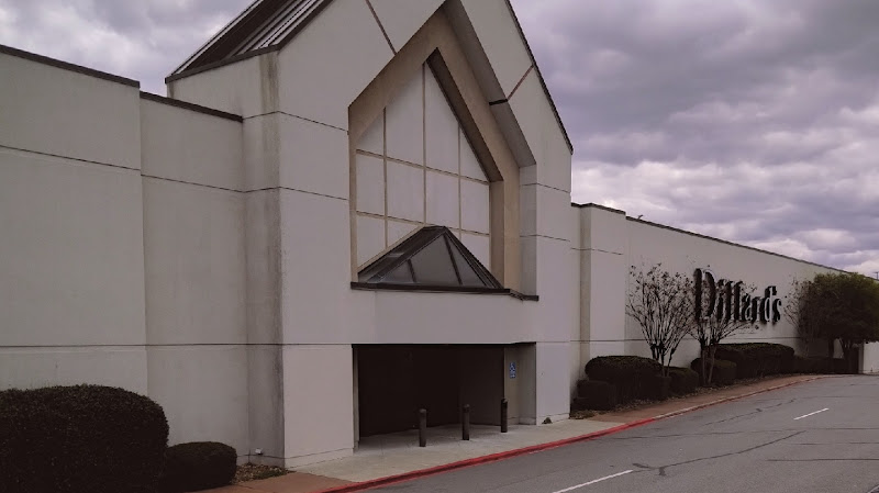 Dillard's