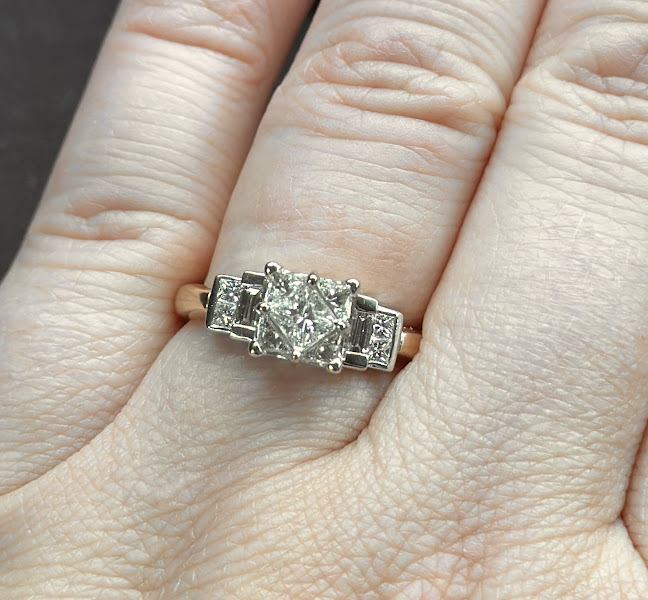 Niche Jewelry
