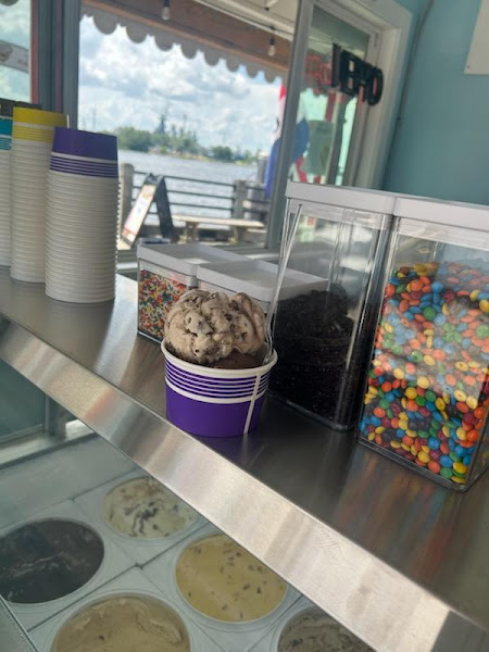 Riverwalk Scoop Shack