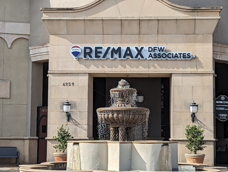Diana Holmes | North Texas Realtor | RE/MAX DFW Associates