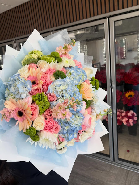 19 Flower Shop
